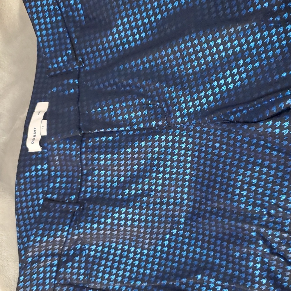 Old Navy Pixie pants, women's Size 14. Blue metallic